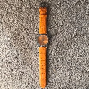 Gossip leather banded watch